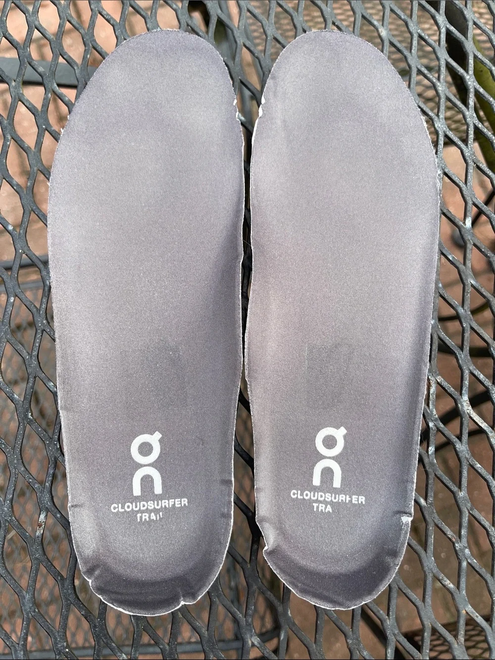 On Cloudsurfer Trail Women’s 'Silver Mauve' TRA Insoles Size 7.5
